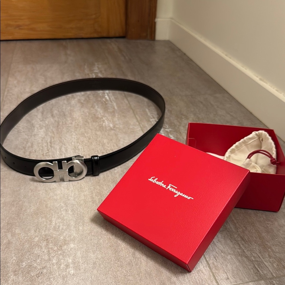 Salvatore Ferragamo Black Leather Belt